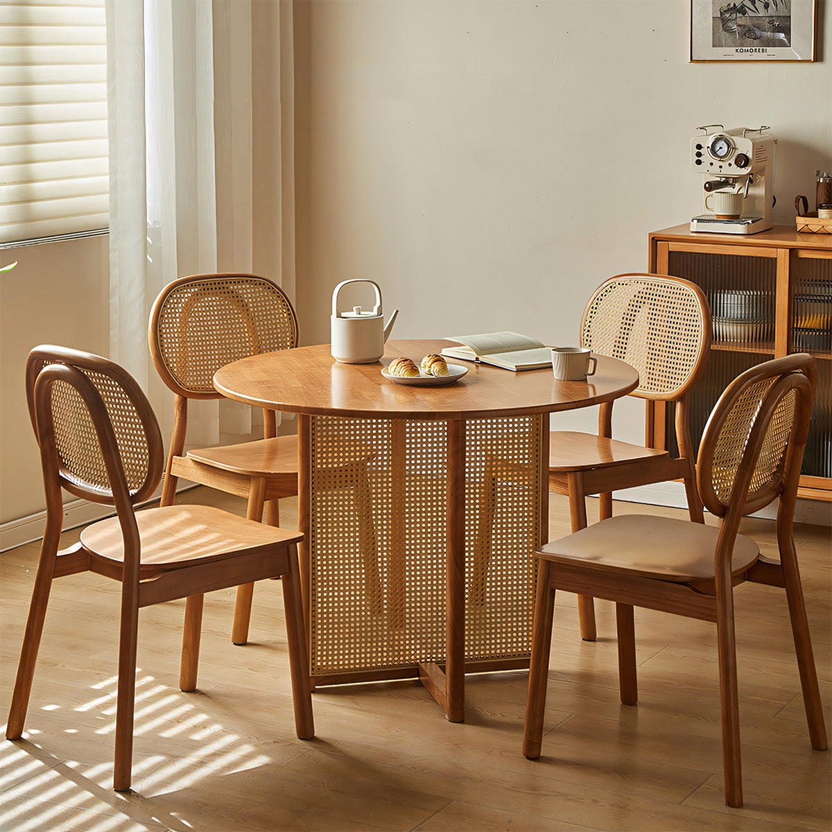 ダイニングテーブル 円形 ラタン編み ラバーウッド ワニス塗装 木目調 エコ素材 天然木 無臭 CZ-T016